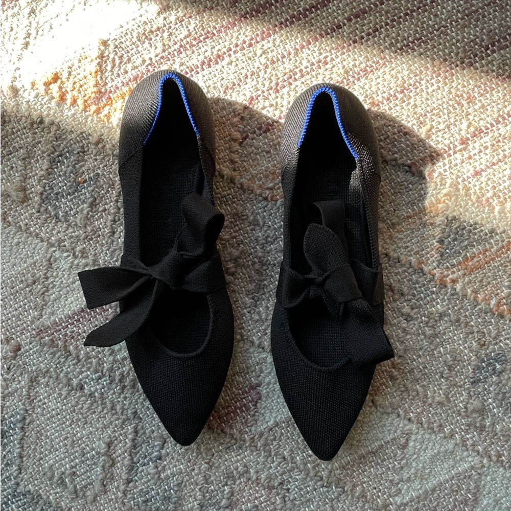 Rothy’s Black Mary Jane Flats with Adjustable Strap Bow 🎀